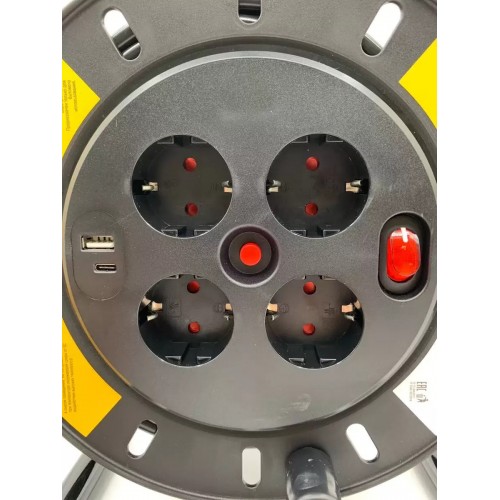 Удлинитель на катушке УСК 3*1.5 мм/30м с заземлением, USB, Спутник